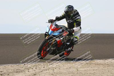 media/Nov-02-2025-Lets Ride (Sun) [[f7a3caa734]]/B Group/1120am (Turn 2 Inside)/